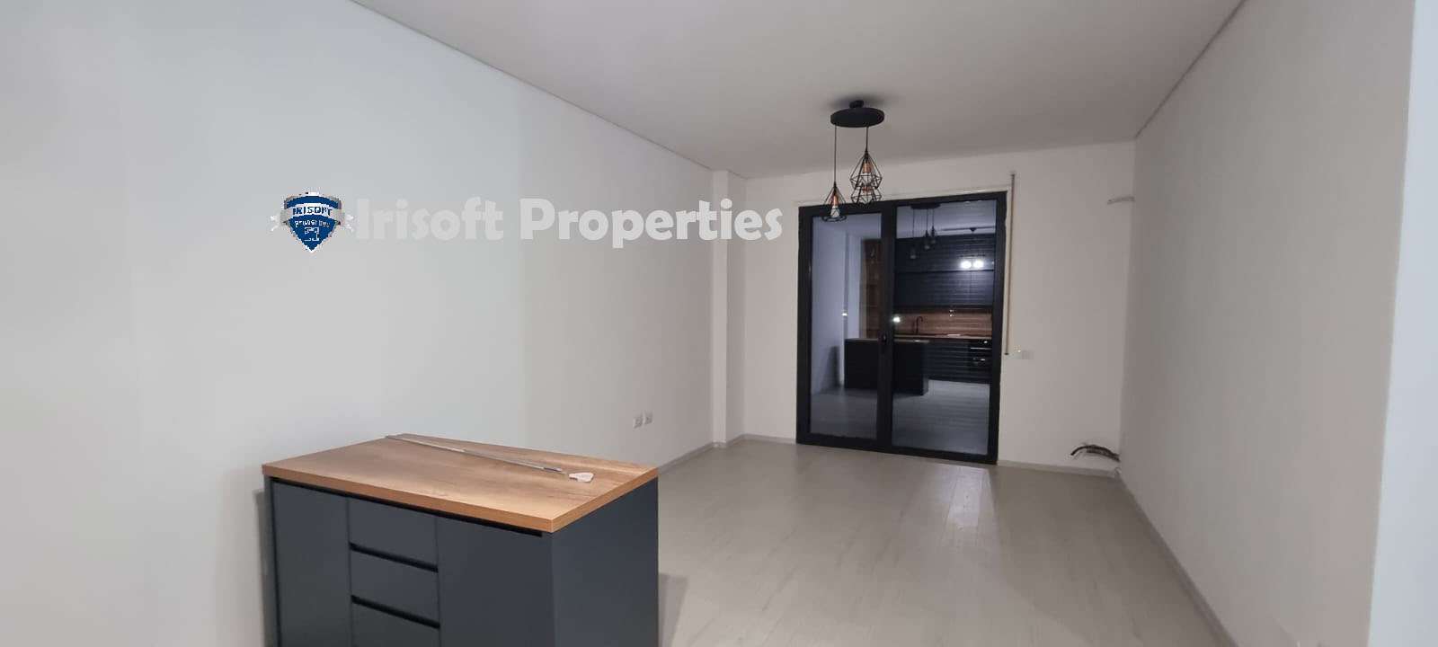 Jepet Apartamenti 2+1 me qera